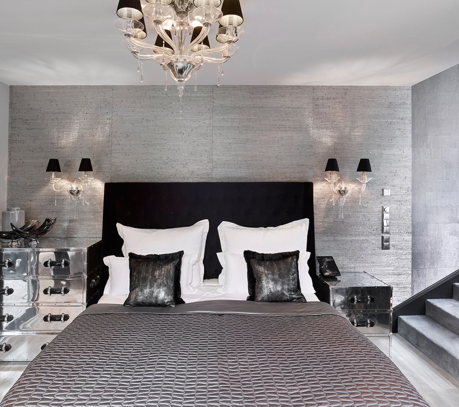 Deluxe Room 205