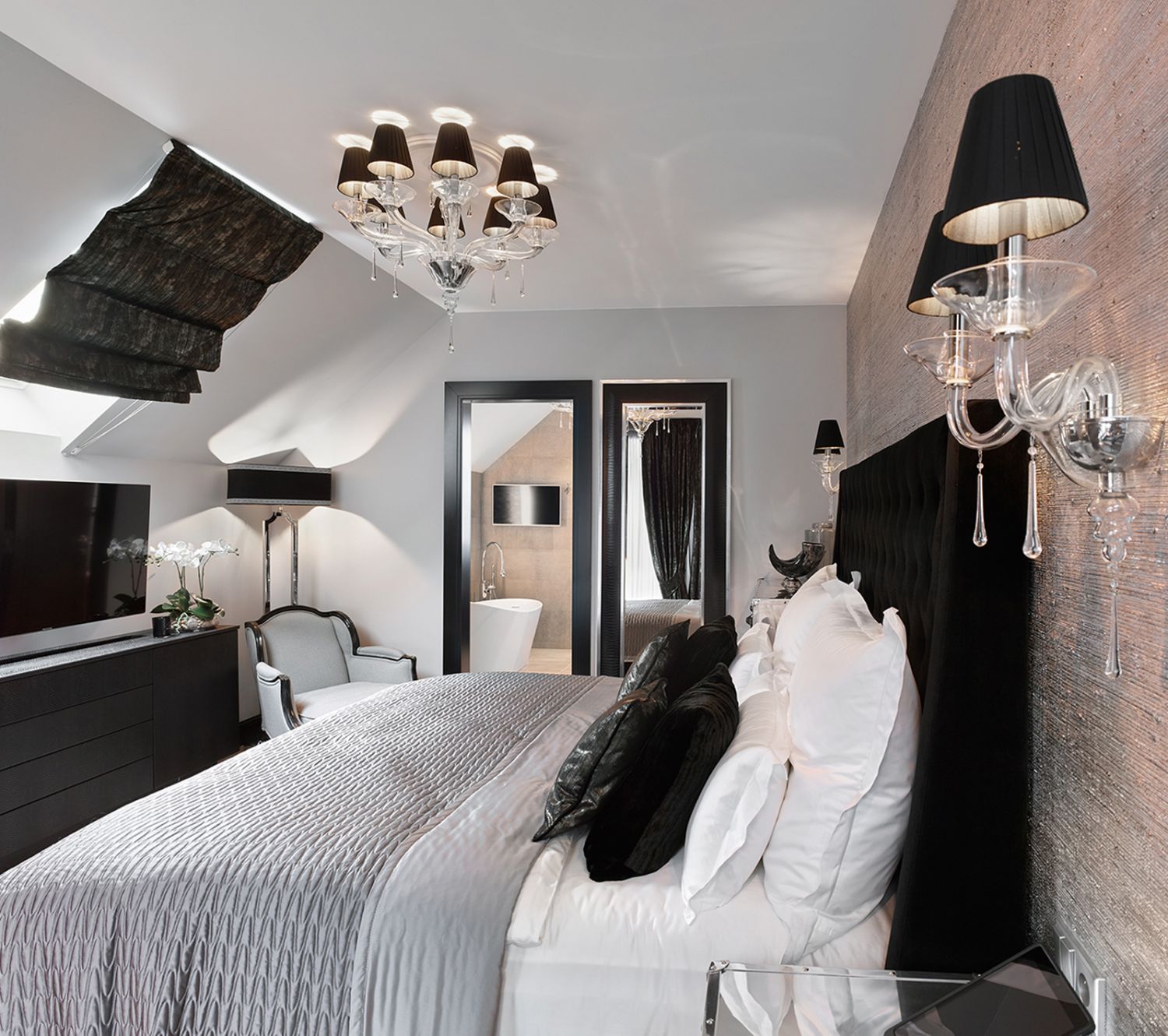 Deluxe Room 205