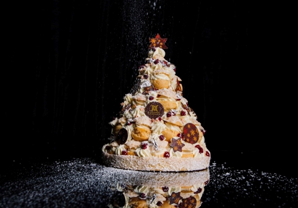 Croquembouche de Noël pro 8 - 12 osob
