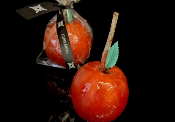 Candy apple od 13. 2.